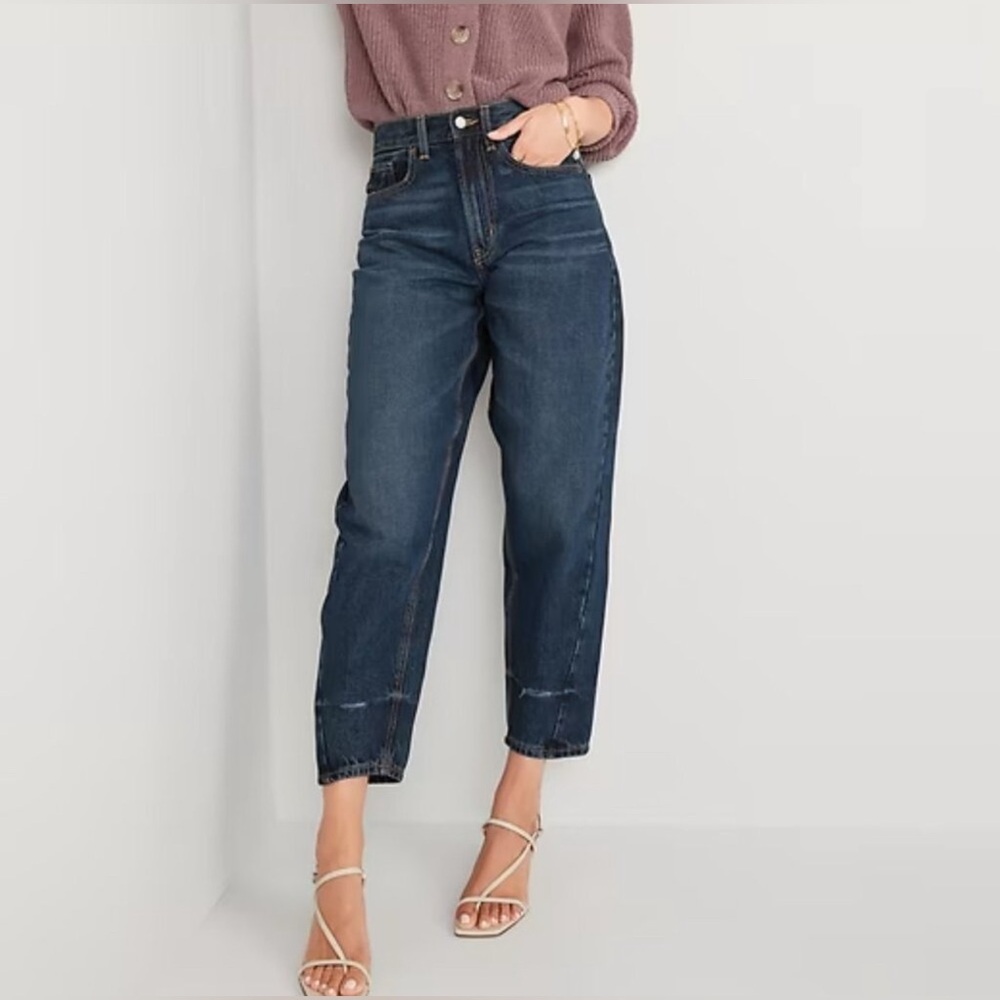 Old Navy Extra High-Waisted Balloon Jeans, NWT